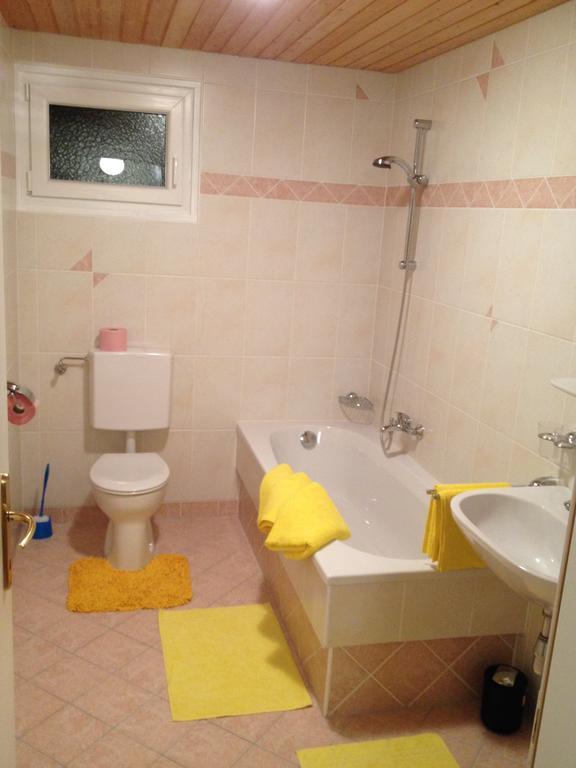 Bergadler Apartment Iselsberg-Stronach Room photo